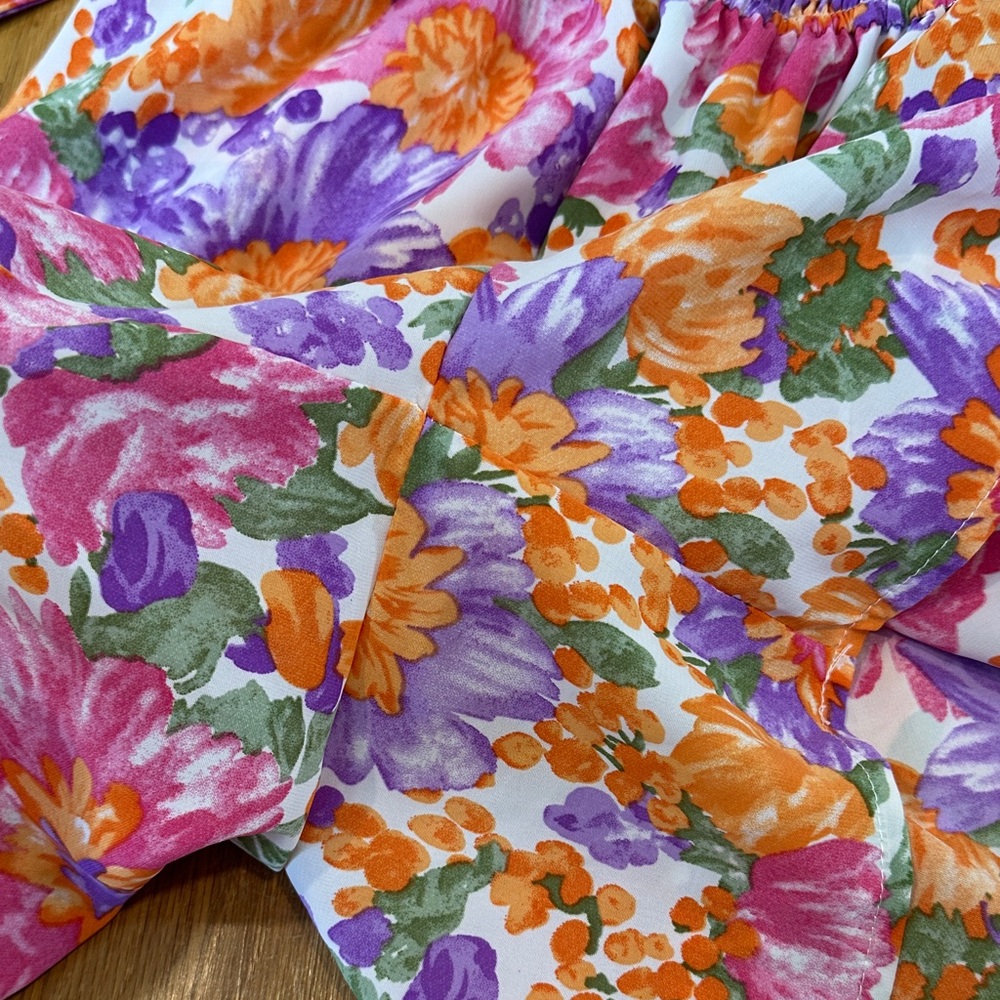 *last chance* Shein | Women’s Floral Sleeveless Romper with Tie Front - Picture 7 of 16